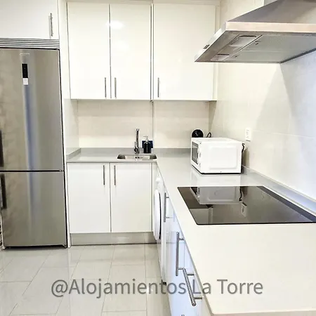 Sup T12 People - La Torre Apartment Torre Del Mar